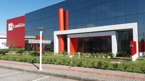 Lamigraf eröffnet einen neuen Produktionsstandort in Brasilien und erweitert seine Produktionskapazität um eine zweite Drucklinie